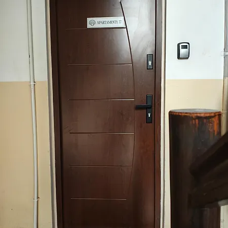 77 Apartamento